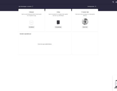 e-conomic dashboard i browser med menupunkter for Salg, Udgifter, Regnskab og Rapporter samt genveje til ny faktura og ny postering