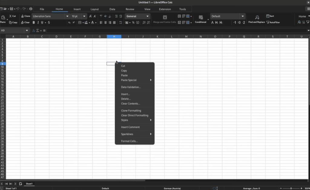 LibreOffice Calc i mørkt tema med et tomt regneark, hvor højreklik-menuen er åben og viser muligheder som Paste Special, Data Validation og Format Cells.