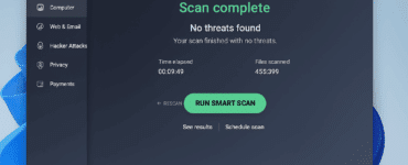Skærmbillede fra vores test af AVG Internet Security på Windows 11. Viser hovedvinduet med fuldført “Smart Scan”, hvor resultatet er “Ingen trusler fundet”. Interface i mørkegråt design med grøn statusindikator og tydelige menupunkter i venstre side.