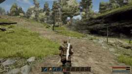 Screenshot fra Gothic 3, hvor spilleren bevæger sig gennem et grønt skovområde i Myrtana med sværd på ryggen og spillets klassiske interface nederst på skærmen.