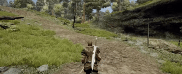 Screenshot fra Gothic 3, hvor spilleren bevæger sig gennem et grønt skovområde i Myrtana med sværd på ryggen og spillets klassiske interface nederst på skærmen.