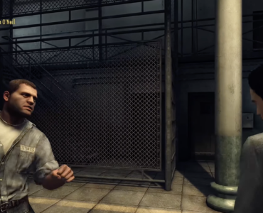 Screenshot fra Mafia 2, hvor Vito Scaletta er i nærkamp med en fange under missionen Settle the score with O’Neill.