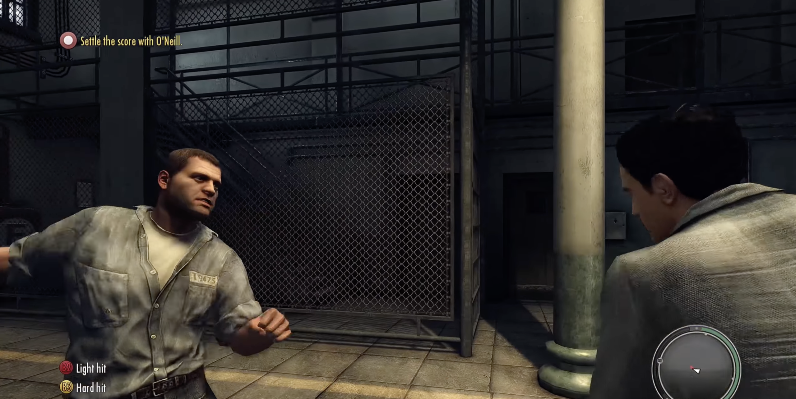Skjermbilde fra Mafia 2, der Vito Scaletta er i nærkamp med en fange under oppdraget Settle the score with O’Neill.