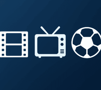 Hero-billede med mørkeblå baggrund og tre hvide ikoner, der symboliserer film (filmstrimmel), tv (gammeldags fjernsyn) og sport (fodbold).