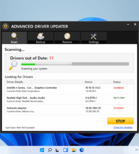 Advanced Driver Updater viser en scanning på Windows 11, hvor flere forældede drivere er fundet – herunder grafik-, lyd- og netværksdrivere. Brugerfladen viser tydelige statusangivelser og en fremdriftsbjælke under scanningen.