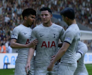 FIFA 24 / EA Sports FC 24 gameplay med målfejring under kamp på PC