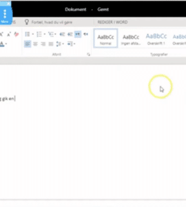 IntoWords i Microsoft Word med ordforslag og stavehjælp på dansk under skrivning (testet af Download.dk).