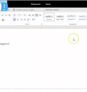 IntoWords i Microsoft Word med ordforslag og stavehjælp på dansk under skrivning (testet af Download.dk).