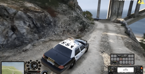 FiveM GTA V roleplay – sherifbil kører på grusvej ved bro (PC)