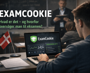 Elev ved computer til digital eksamen, hvor ExamCookie bruges til at overvåge og sikre fair prøvevilkår