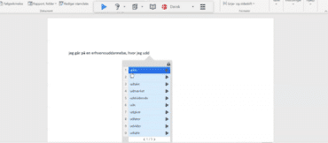 AppWriter ordforslag i Word, hvor skrivehjælpen foreslår ord som uden, udtaler og udmærket Billedtekst: Screenshot fra vores test af AppWriter, hvor ordforslag og oplæsning vises direkte i et Word-dokument
