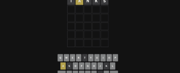 Wordle i mørk visning med startordet “TANKS”, hvor bogstavet A er gult, mens de øvrige bogstaver er markeret som forkerte.