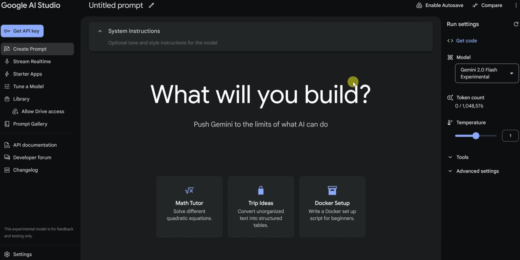 Google AI Studio med prompt-editor, modellvalg, API-nøkkel og innstillinger for Gemini-modeller.
